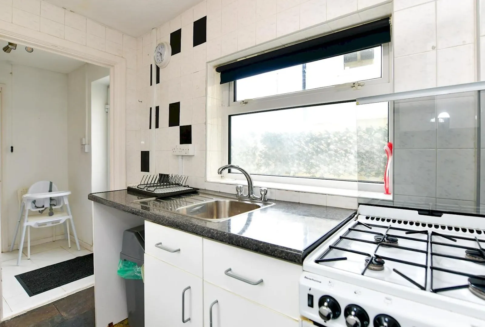 Holiday home Cosy 2 Bed Home In Canton Pass The Keys Cardiff